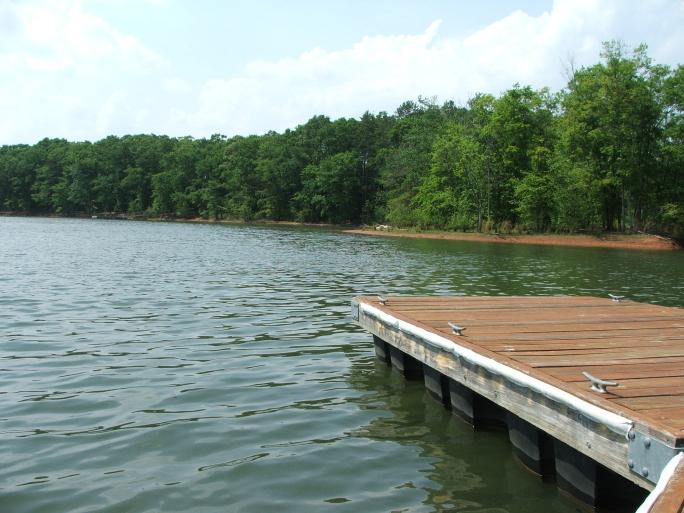 Lake Hartwell