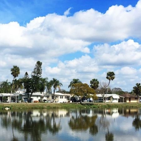 Holiday Travel Park